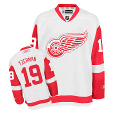 Detroit Red Wings Steve Yzerman #19 White Away Jersey